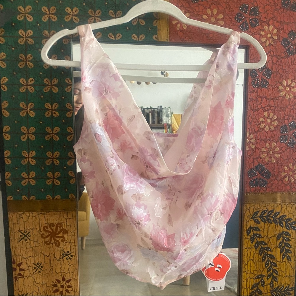 Floral Ruched V-neck Top